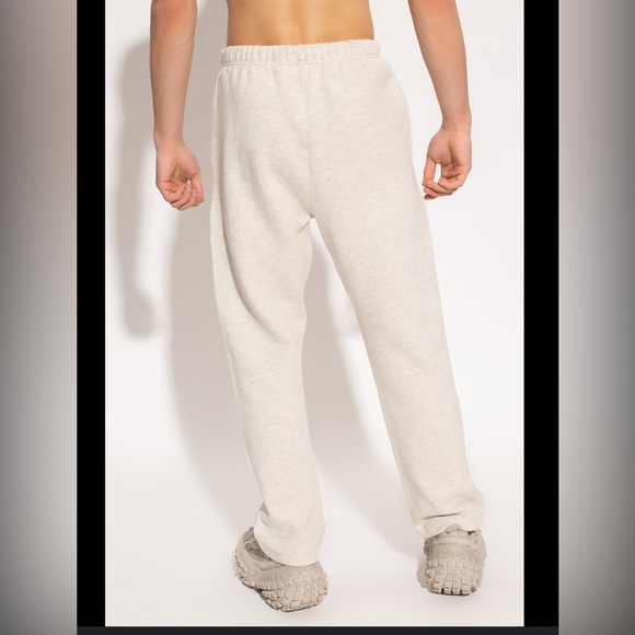 Fruit of the Loom Other - Fruit of the Loom Men's Light Cream Joggers